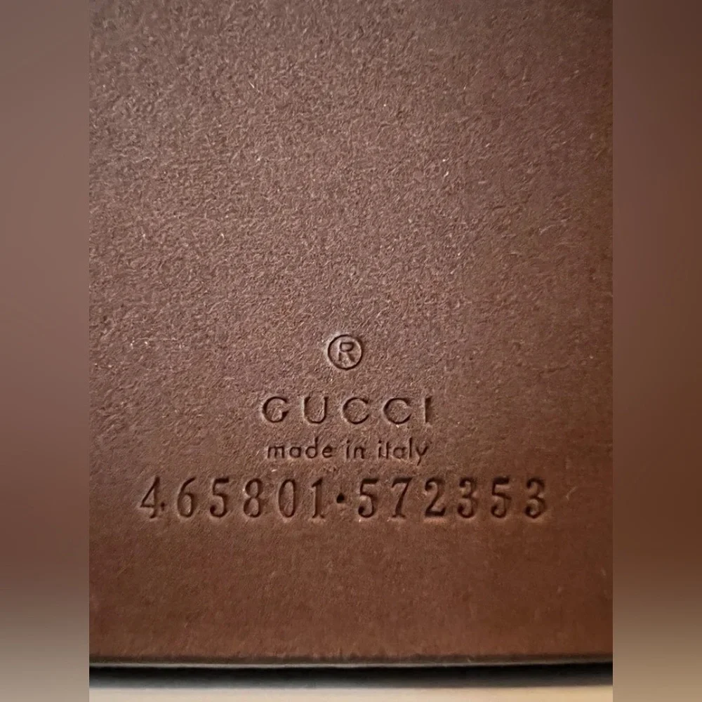 Gucci Blind for Love GG Monogram bee iPhone case for 6 / 7 / 8 - Picture 5 of 11